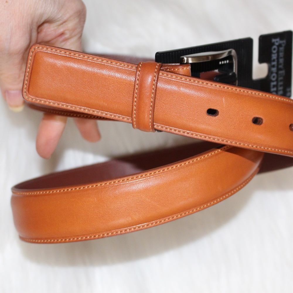 Perry Ellis Portfolio, silver buckle light brown Cowhide belt size 36